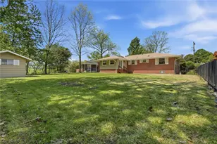 345 Maize Dr, Pittsburgh, PA 15236 - Photo 44