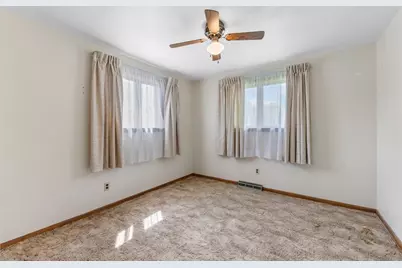 102 Kenneth Dr, Delmont, PA 15626 - Photo 24