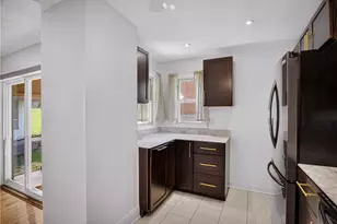 1227 Denisonview St, Pittsburgh, PA 15205 - Photo 16