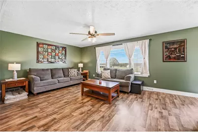7 Windsor Drive, Hempfield Township, PA 16125 - Photo 12
