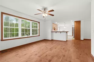 221 Parkhill Rd, Economy, PA 15005 - Photo 10
