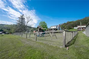 310 Almond St, Northern Cambria School District, PA 15714 - Photo 18