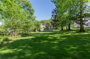 1213 McCormick Ave, South Connellsville, PA 15425 - Photo 8