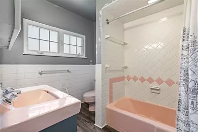 2008 Clearview Rd, Pittsburgh, PA 15116 - Photo 16