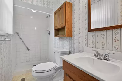 142 Thunderwood Dr, Bethel Park, PA 15102 - Photo 24