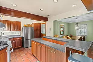 1445 Dutch Ridge Rd, Brighton Township, PA 15009 - Photo 8