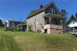 31 Pennsylvania Ave, California, PA 15419 - Photo 18