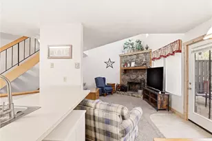 1627 Snowfield Way, Hidden Valley, PA 15502 - Photo 12