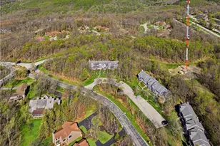 1627 Snowfield Way, Hidden Valley, PA 15502 - Photo 32