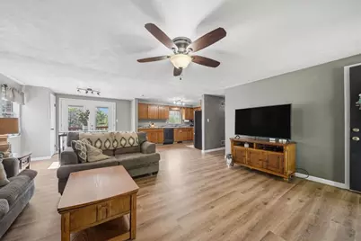 130 Fobes Dr, Hanover Township, PA 15026 - Photo 6
