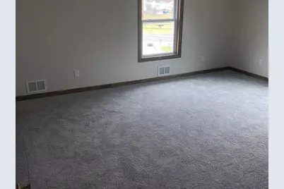 71 Sycamore St, Cecil, PA 15350 - Photo 8