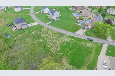 55 Ridgewood Dr, Cecil, PA 15057 - Photo 4