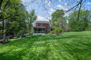 9716 E Rd, Pittsburgh, PA 15127 - Photo 6