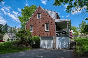 9716 E Rd, Pittsburgh, PA 15127 - Photo 12