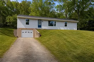 123 Wilhelm Dr, Center Township, PA 15061 - Photo 2