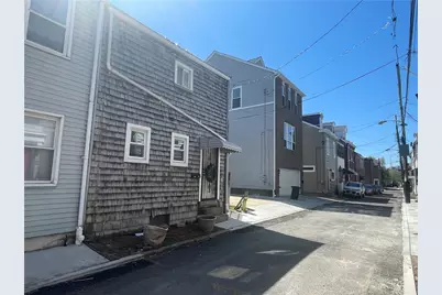 1822 Fox Way, Pittsburgh, PA 15203 - Photo 2