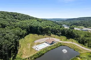 417 Coventry Ct, Lancaster Township, PA 16037 - Photo 40