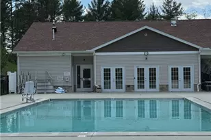 417 Coventry Ct, Lancaster Township, PA 16037 - Photo 38