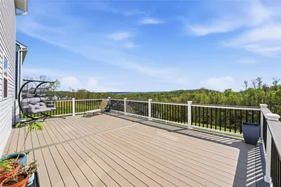 417 Coventry Court, Lancaster Township, PA 16037 - Photo 12