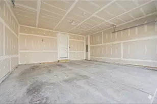 417 Coventry Ct, Lancaster Township, PA 16037 - Photo 28