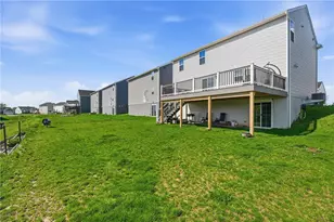 417 Coventry Ct, Lancaster Township, PA 16037 - Photo 32