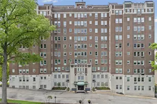 5023 Frew St, Pittsburgh, PA 15213 - Photo 2