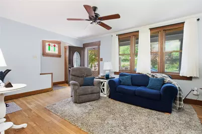 906 Parkside Ave, Pittsburgh, PA 15228 - Photo 6