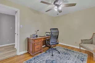 110 Pinkerton Dr, Brighton Township, PA 15009 - Photo 18
