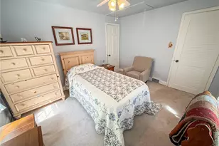 306 Beechwood Blvd, Center Township, PA 16001 - Photo 28