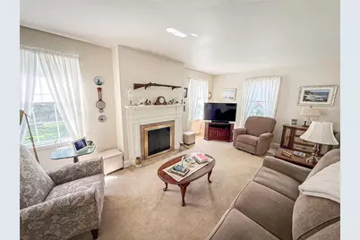306 Beechwood Blvd, Center Township, PA 16001 - Photo 4