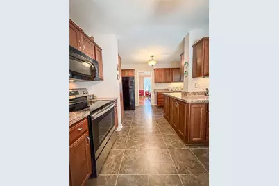 306 Beechwood Blvd, Center Township, PA 16001 - Photo 18