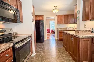 306 Beechwood Blvd, Center Township, PA 16001 - Photo 18