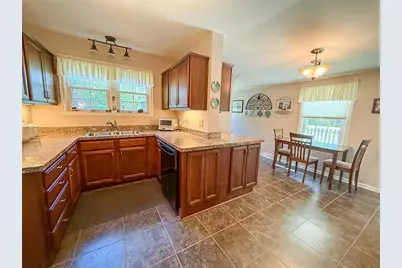 306 Beechwood Blvd, Center Township, PA 16001 - Photo 16