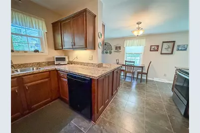 306 Beechwood Blvd, Center Township, PA 16001 - Photo 14