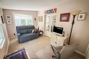 306 Beechwood Blvd, Center Township, PA 16001 - Photo 8