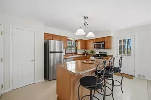 105 Louise St, Center Township, PA 15061 - Photo 8