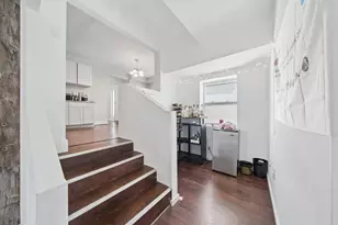 932 Gaskill Ave, Jeannette, PA 15644 - Photo 6