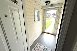 120 Arizona Dr, Lower Burrell, PA 15068 - Photo 20