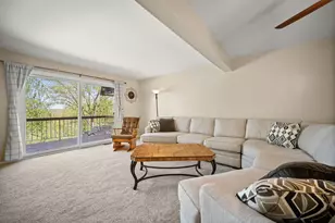 2673 Bingham Dr, Pittsburgh, PA 15241 - Photo 8
