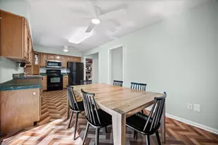 2673 Bingham Dr, Pittsburgh, PA 15241 - Photo 12