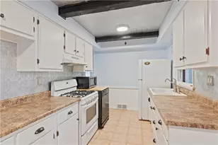 126 Allison Ave, Houston, PA 15342 - Photo 16