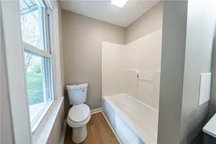 862 Connolly Ave, South Park, PA 15236 - Photo 14