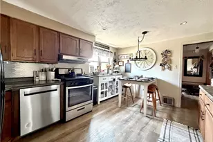 490 N Gallatin Ave Ext, North Union Township, PA 15401 - Photo 20