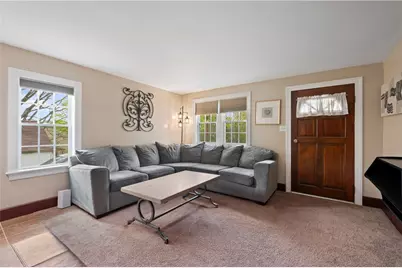 2724 Gould Drive, South Park, PA 15129 - Photo 4