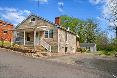 2724 Gould Drive, South Park, PA 15129 - Photo 2