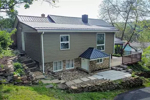 159 Washington St, Freeport, PA 16229 - Photo 2