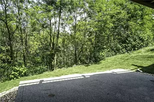 512 Isabella Ct, Moon/Crescent Twp, PA 15108 - Photo 28