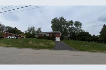 114 Spruce Dr, Pittsburgh, PA 15116 - Photo 2