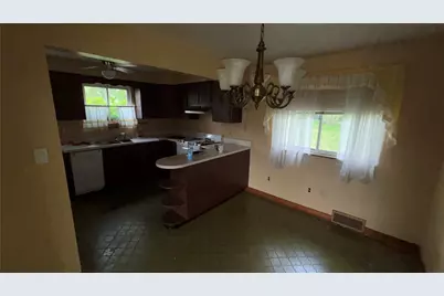 114 Spruce Dr, Pittsburgh, PA 15116 - Photo 14