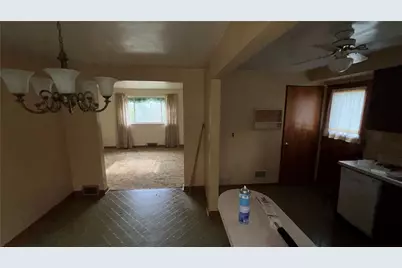 114 Spruce Dr, Pittsburgh, PA 15116 - Photo 12